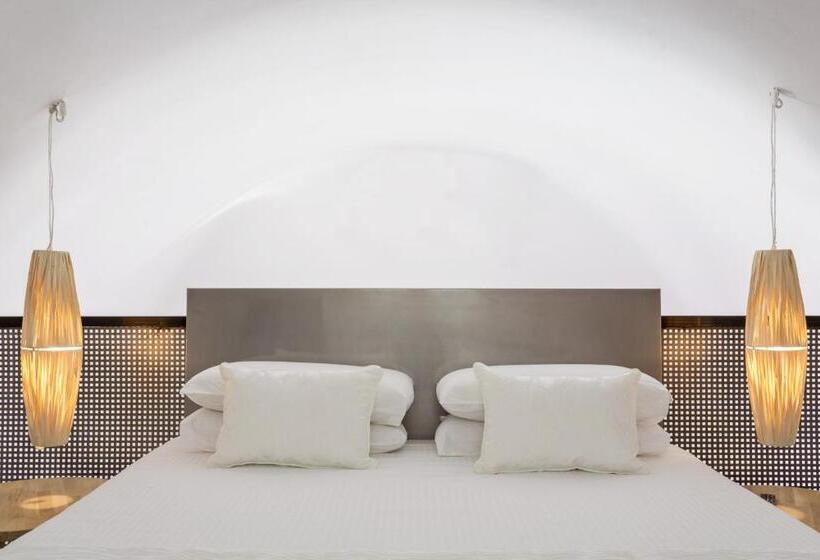 Chambre Duplex, Art Hotel Santorini