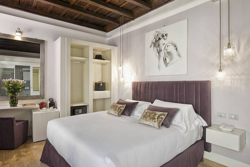 חדר סופריור, Domus Libera