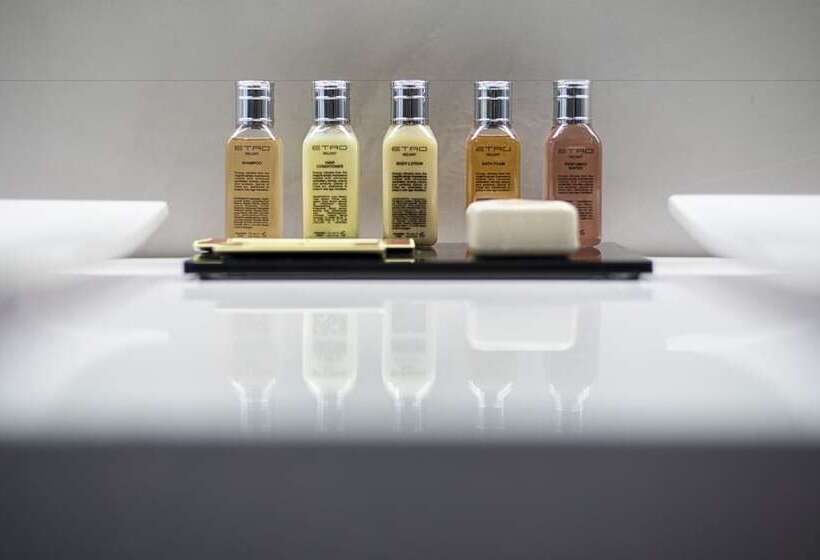 חדר סופריור, Domus Libera