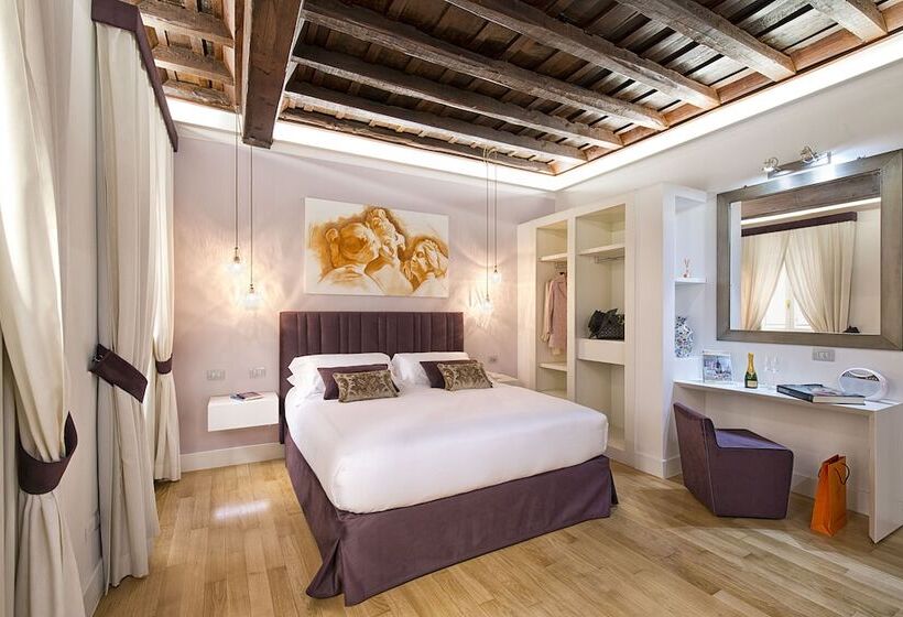 חדר סופריור, Domus Libera