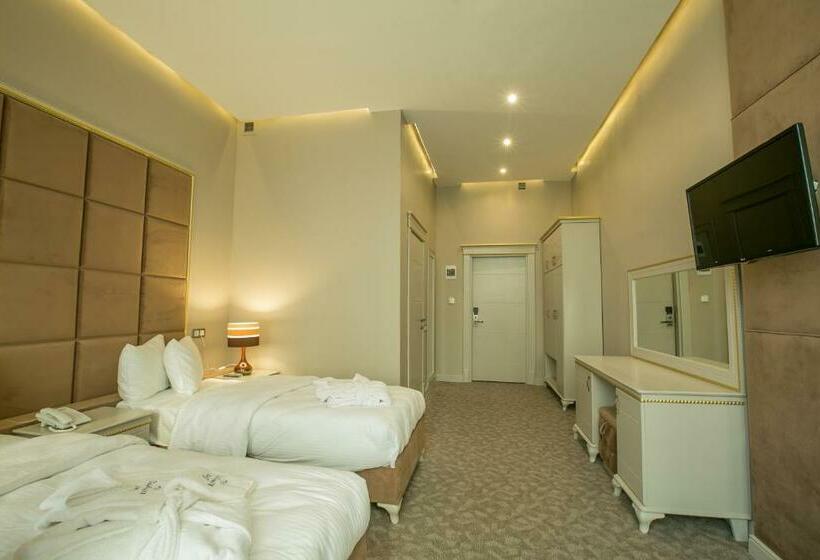 اتاق استاندارد, Grand Sapphire