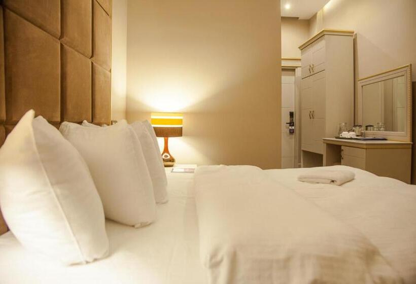 اتاق استاندارد, Grand Sapphire