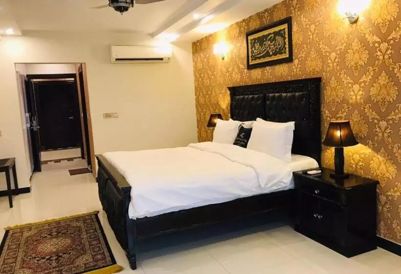 اتاق لوکس, Royaute Luxury Hotel Sialkot