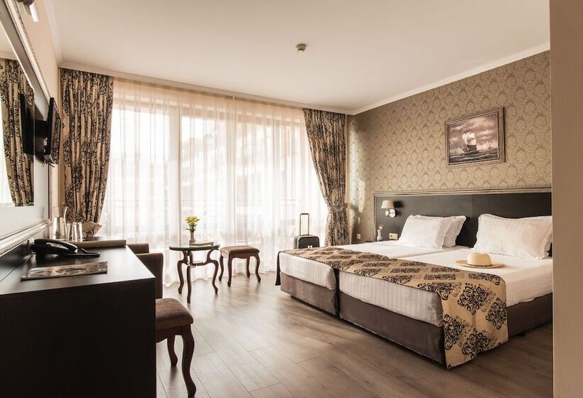 Номер Стандарт с Балконом, & Spa Diamant Residence All Inclusive