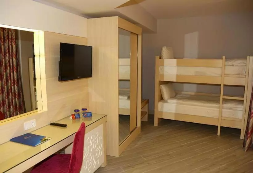 اتاق خانوادگی با تختخواب سفری, Sunmelia Beach Resort Hotel & Spa - All Inclusive