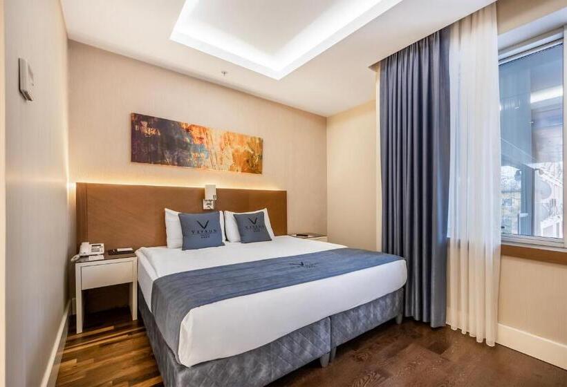 اتاق اکونومی یک تخته, Veyron Hotels & Spa