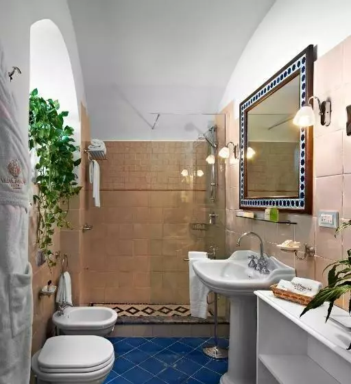 اتاق سوپریور با چشم‌انداز دریا, Villa Cimbrone