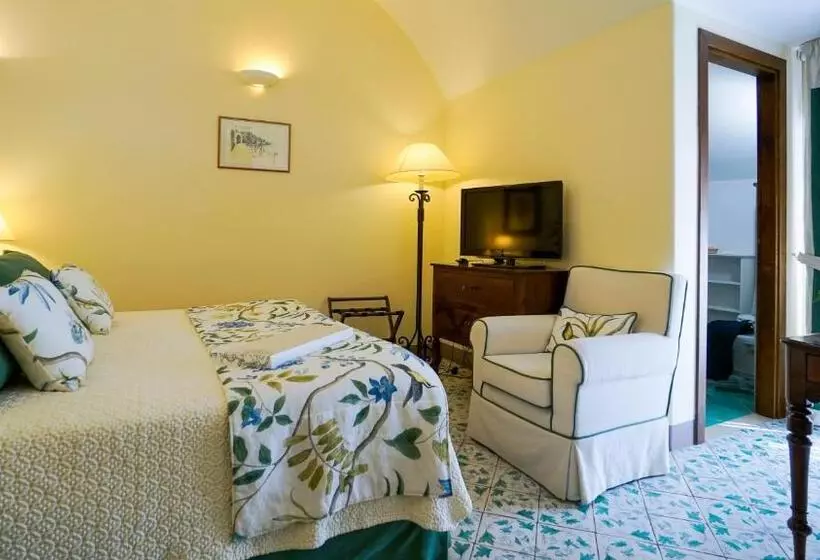 اتاق سوپریور با چشم‌انداز دریا, Villa Cimbrone