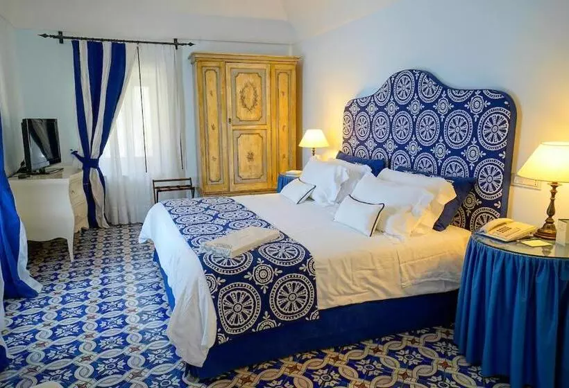 سوییت سوپریور با چشم‌انداز دریا, Villa Cimbrone