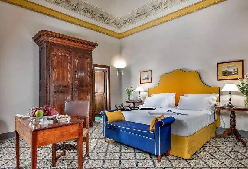اتاق لوکس با چشم‌انداز دریا, Villa Cimbrone