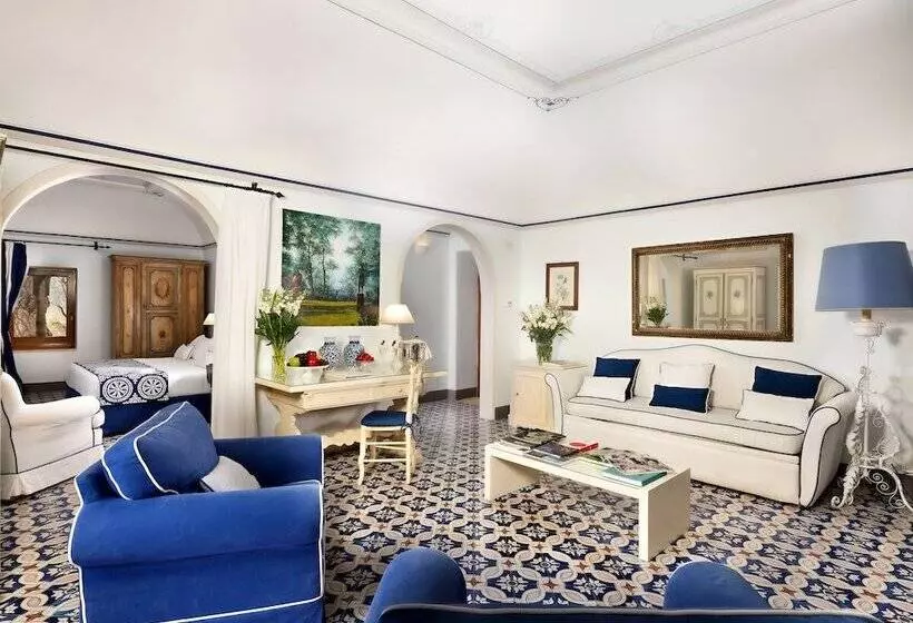 سوییت با چشم‌انداز دریا, Villa Cimbrone