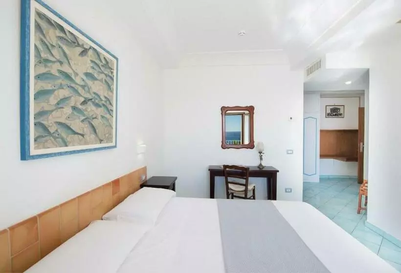 اتاق سوپریور با چشم‌انداز دریا, Maresca Hotel Praiano