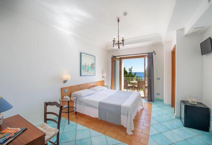 オーシャンビュースーペリアールーム, Maresca Hotel Praiano