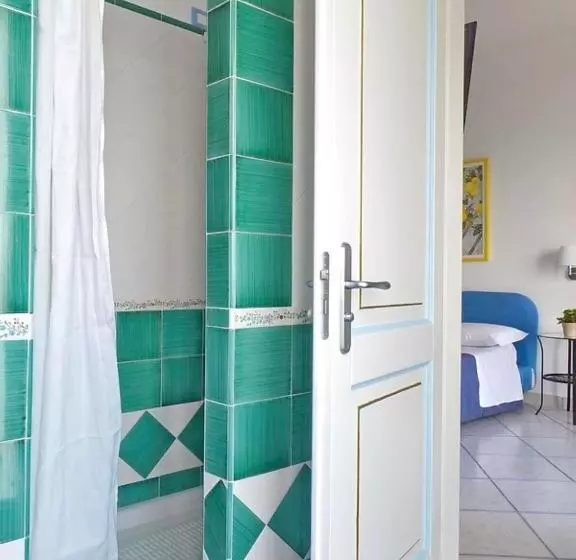 اتاق استاندارد با چشم‌انداز دریا, Maresca Hotel Praiano
