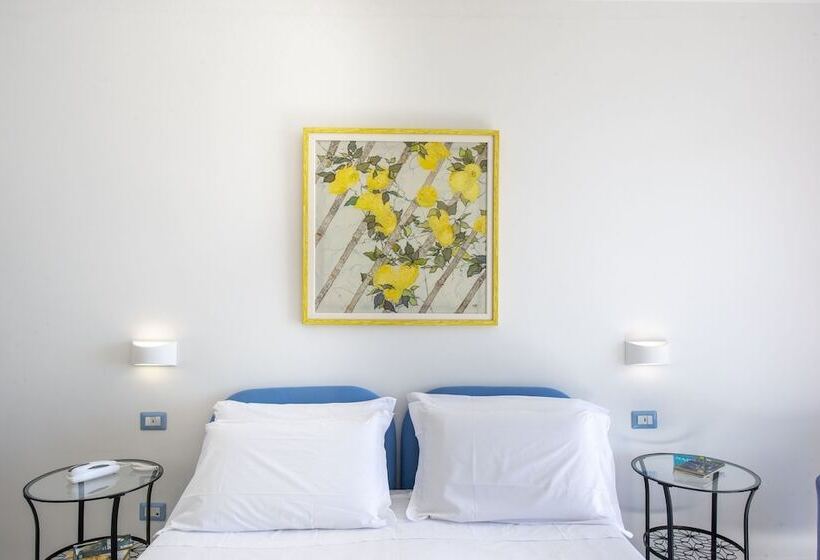 オーシャンビュースタンダードルーム, Maresca Hotel Praiano