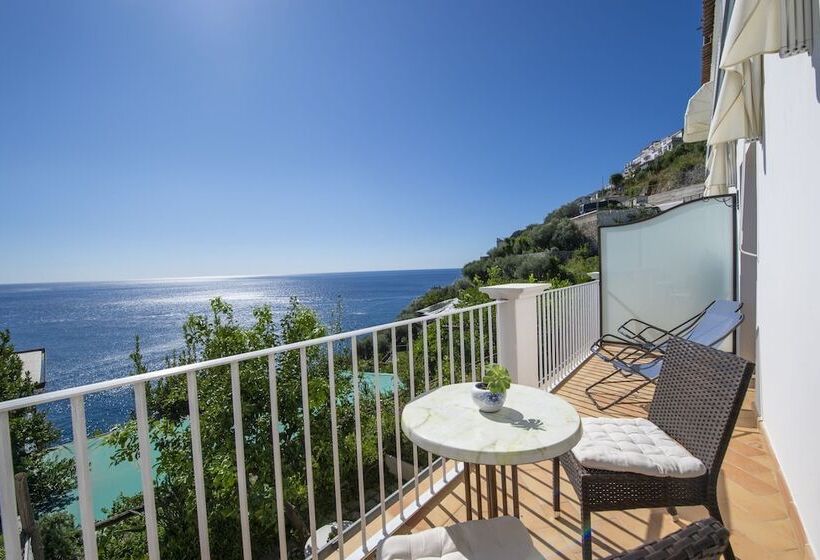 Номер Superior Вид на Море, Maresca Hotel Praiano