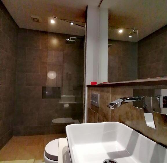 اتاق لوکس با چشمانداز دریا, Mystik Life Style By Newmark