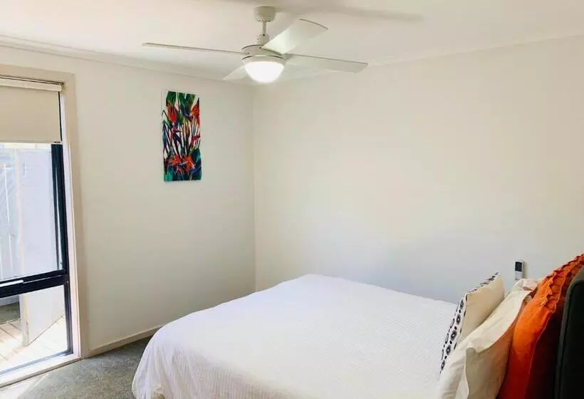 テラス付き１ベッドルームアパートメント, Sandpiper Motel Apollo Bay