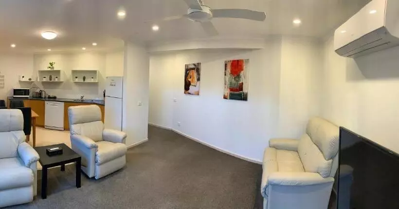 テラス付き１ベッドルームアパートメント, Sandpiper Motel Apollo Bay