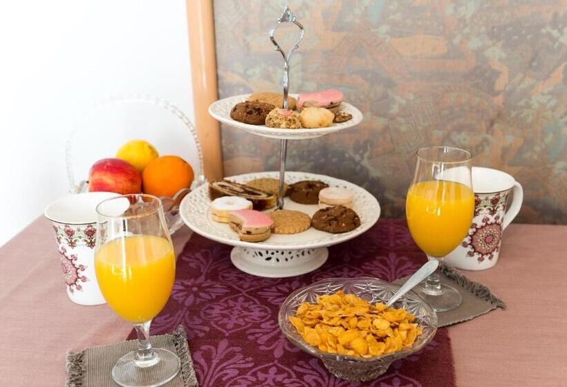 스탠다드 스튜디오 (테라스구비), Apartments Bell Memories