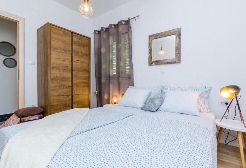 침실 2개 바다 전망 아파트, Apartments Bell Memories