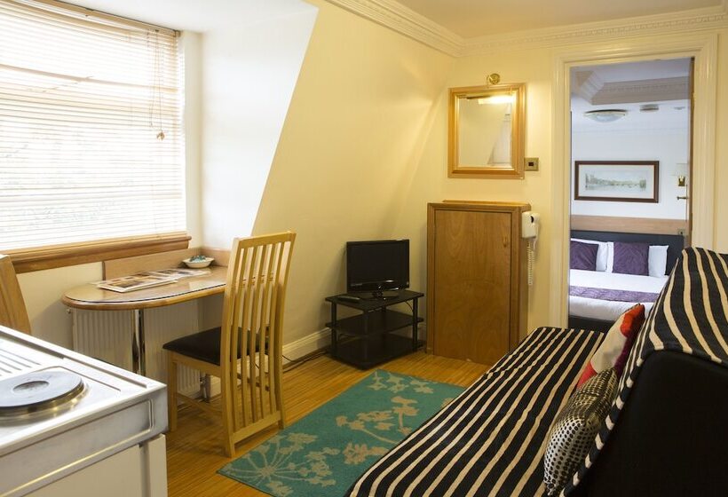 スタンダードスタジオ, Aspen