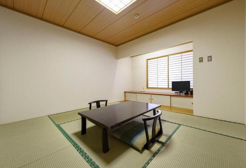 标准三人间, Court Hotel Asahikawa