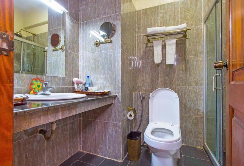 اتاق استاندارد, Eastland