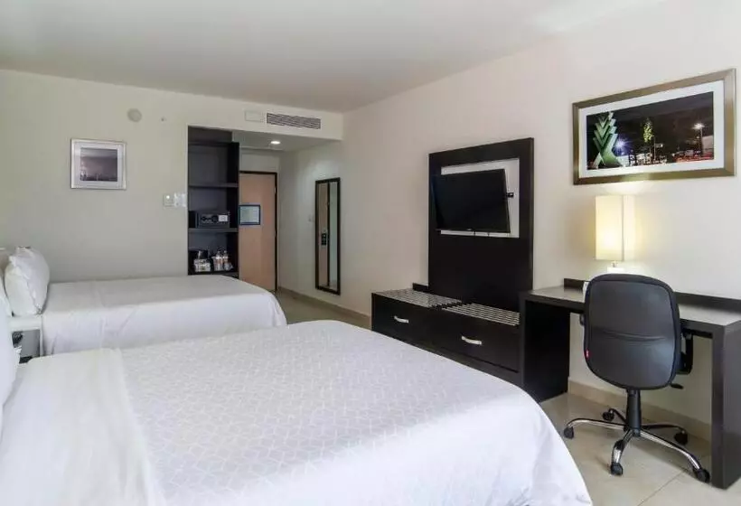 ２ダブルベッドのスタンダードルーム, Holiday Inn Express Xalapa, An Ihg