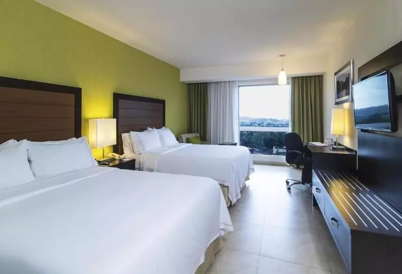 ２ダブルベッドのスタンダードルーム, Holiday Inn Express Xalapa, An Ihg