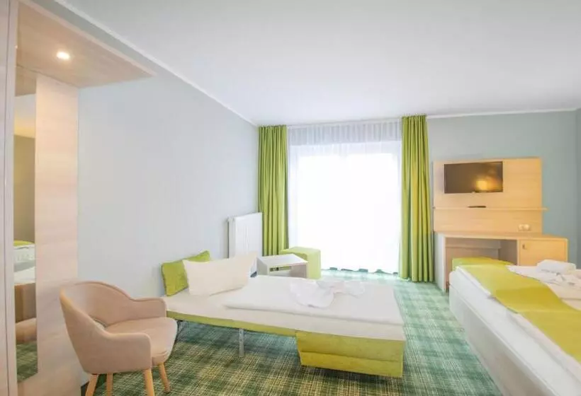 トリプルクラシックルーム, Inselhotel Poel