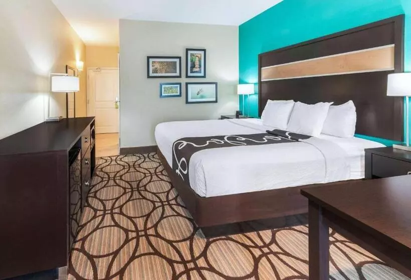 キングサイズベッドのエクゼクティブルーム, La Quinta By Wyndham Carlsbad