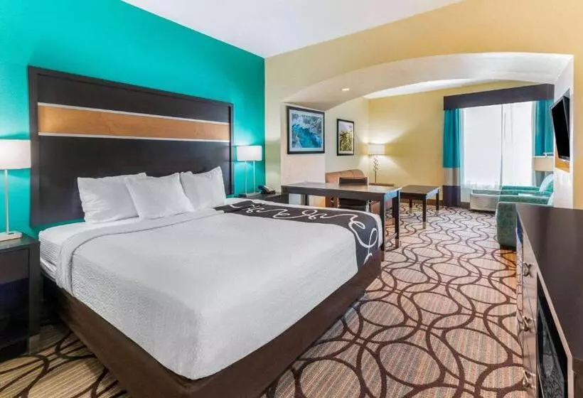 デラックススイート, La Quinta By Wyndham Carlsbad