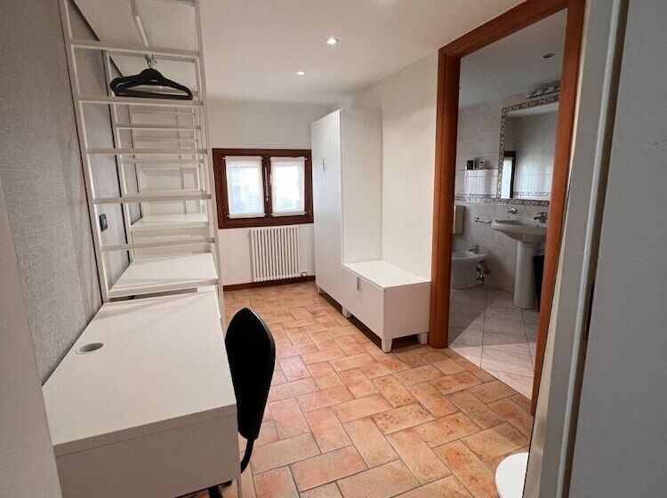 Studio Standard, Palazzo Brando