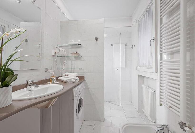 Appartement 1 Chambre avec Balcon, Palazzo Brando