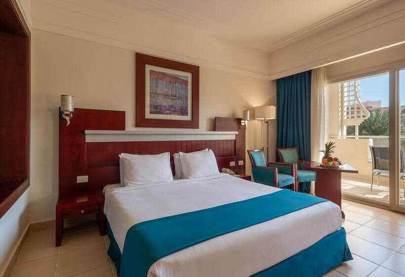 اتاق خانوادگی تودرتو, Serenity Alma Heights Ex Serenity Fun City