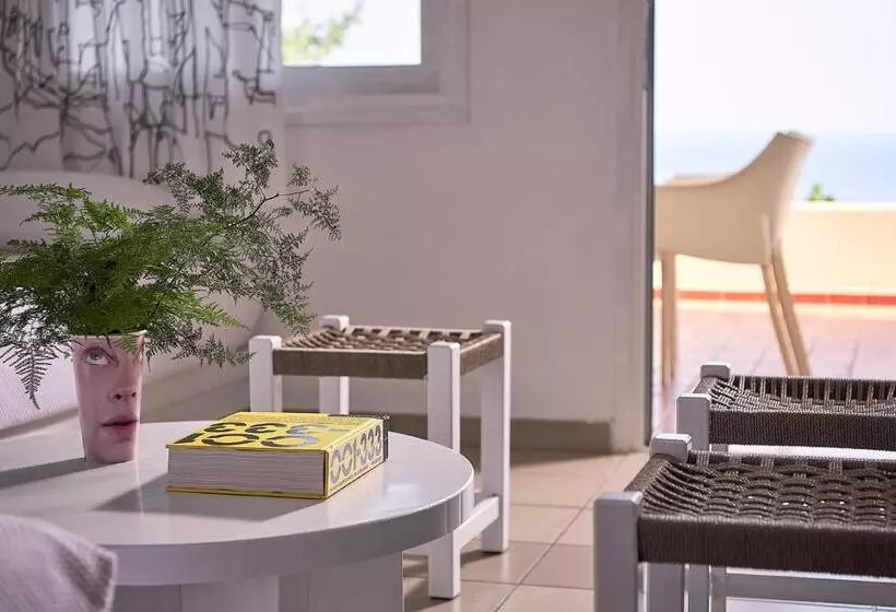 海の見える１ベッドルームアパートメント, Nakou Village