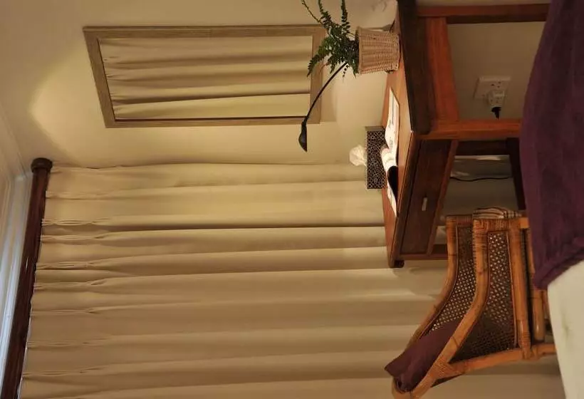 デラックスルーム, Claires Of Sandton Luxury Guest House
