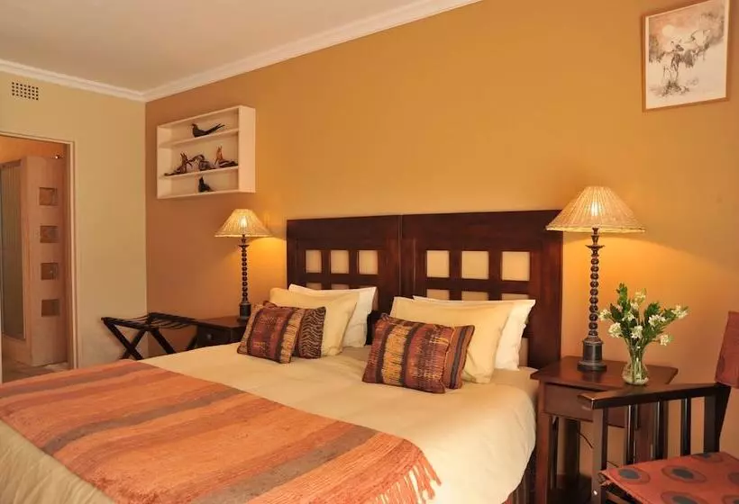 デラックスルーム, Claires Of Sandton Luxury Guest House
