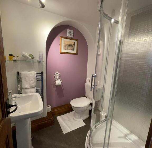 غرفة سوبيريور, Overdale Room Only And Free Parking