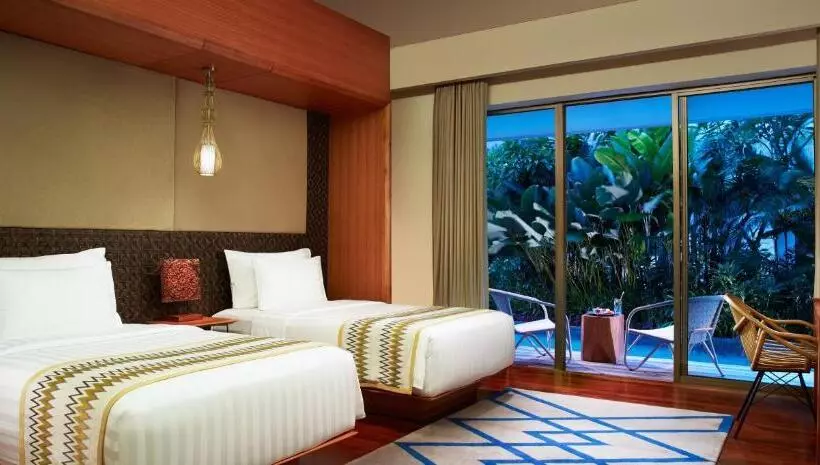 سوئیت 2 خوابه, MERUSAKA Nusa Dua