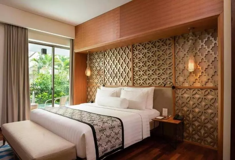 سوئیت 2 خوابه, MERUSAKA Nusa Dua