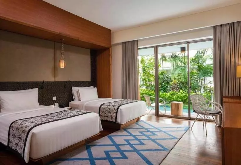 سوئیت 2 خوابه, MERUSAKA Nusa Dua