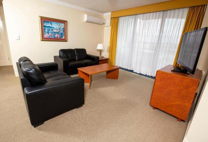 Апартаменты Deluxe 2 Спальни, Springwood Tower Apartment