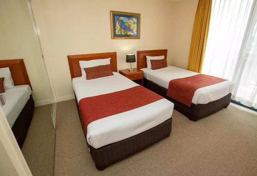 Huoneisto 3 Makuuhuonetta, Springwood Tower Apartment