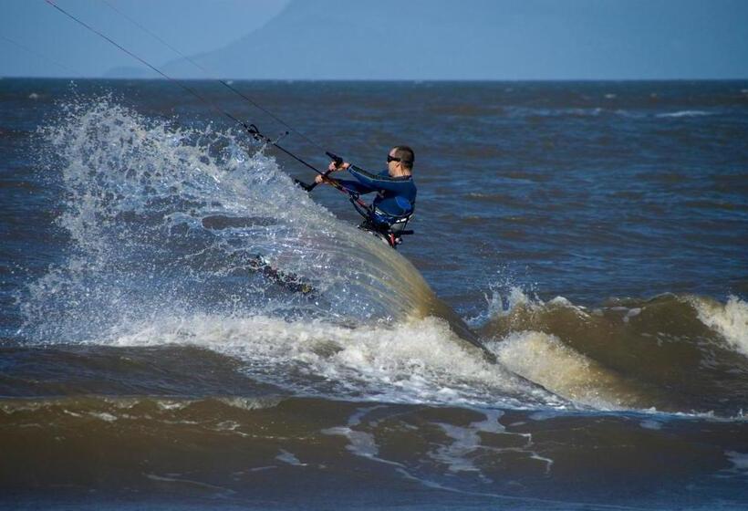 海の見える1ベッドルームアパートメント, The York Beachfront Holiday Apartments