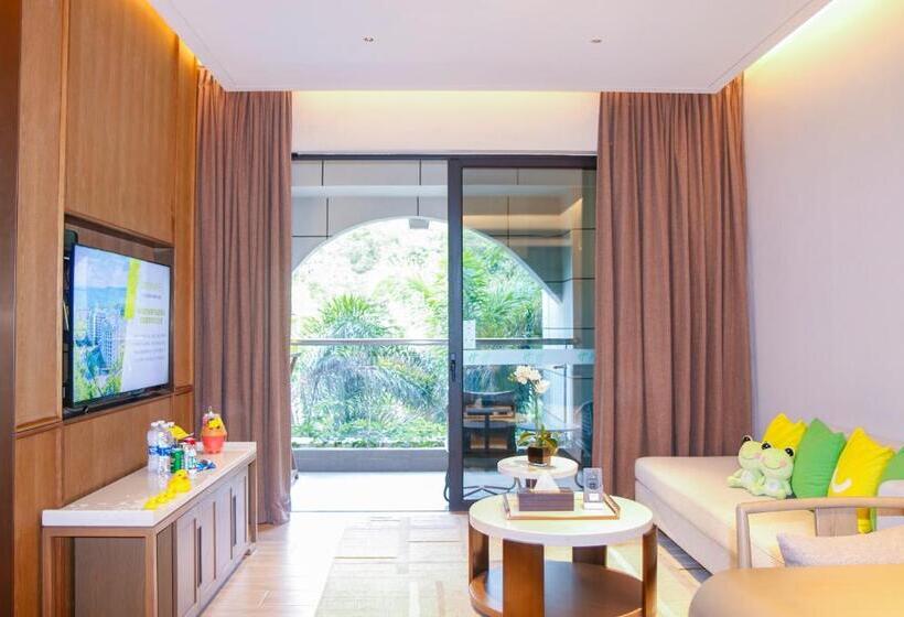 Стандартный Номер Кровать Кинг, Holiday Inn & Suites Sanya Yalong Bay, An Ihg