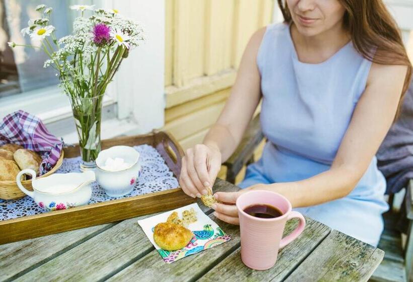 带1个卧室的带阳台的公寓, Riihon Majatalo