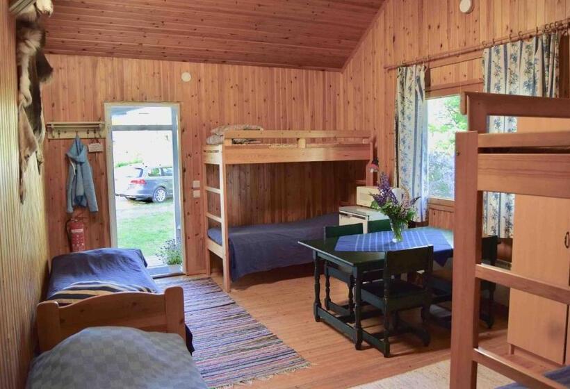 家庭间, Riihon Majatalo