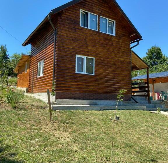 ２ベッドルームハウス, Casa De Vacanța La Marita